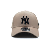 NEW YORK YANKEES | League Essentials Collection